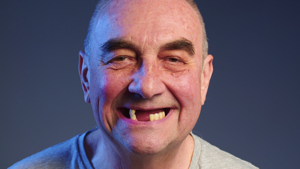 cosmetic dentist with good reviews